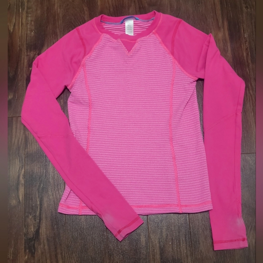 Ivivva girls shirt